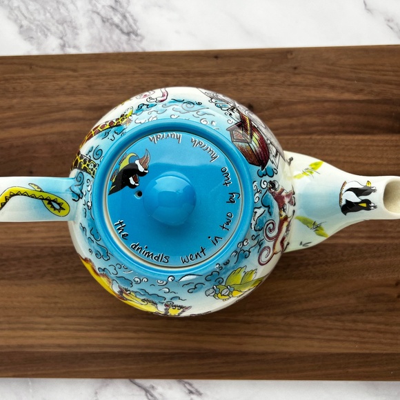 Noah's Ark Cardew Design Tea Pot - Picture 2 of 4
